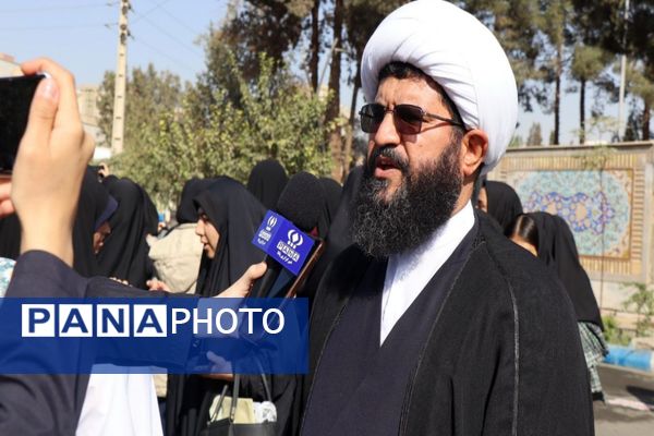 حضور پرشور دانش‌آموزان پاکدشتی در راهپیمایی روز ۱۳ آبان