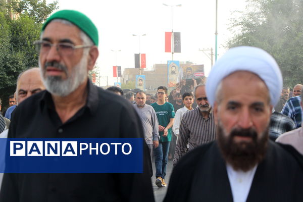 وداع یزد با شهید مدافع وطن