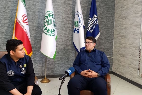 رسانه نوجوان پل صداقت در جهاد تبیین است