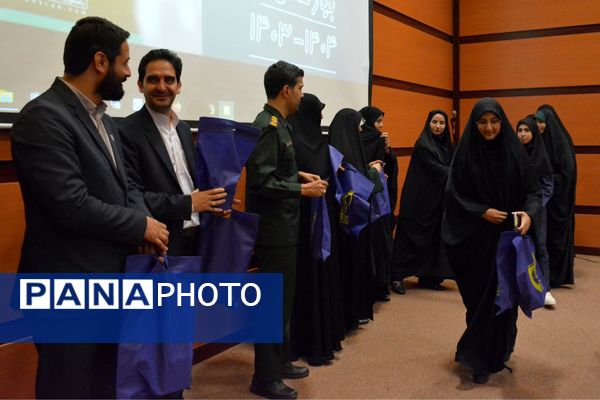 مدرسه انقلاب در بهارستان‌دو به ایستگاه پایانی رسید