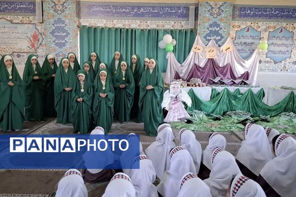 برگزاری جشن شکوفه‌های قرآن در آموزشگاه‌های باهنر ۱ و ایران ۲ 
