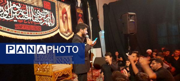 مراسم عزاداری و سینه زنی شب اربعین در هیأت انصار المهدی کاشمر