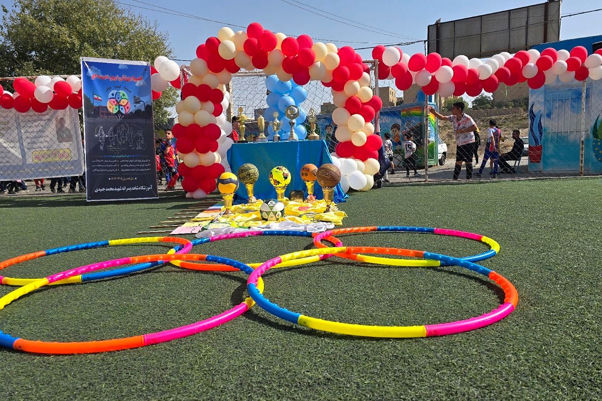 جلوه‌ای از پویایی در هفته تربیت‌بدنی در دبستان شاهد شهید محمد جنیدی