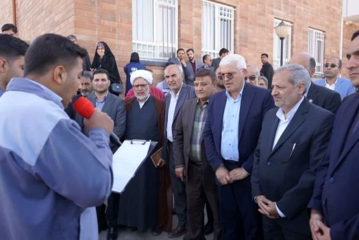 افتتاح سالن کارگاهی هنرستان شهیدفخری‌زاده در قائنات