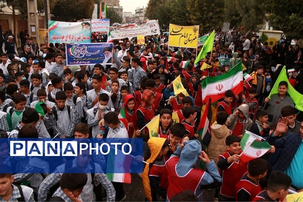 راهپیمایی روز دانش‌آموز در بهارستان 2