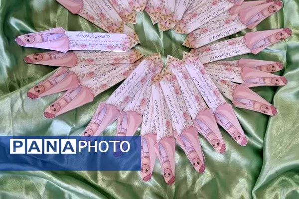 برگزاری جشن شکوفه‌های قرآن در آموزشگاه‌های باهنر ۱ و ایران ۲ 