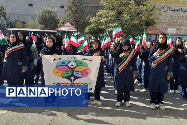 المپیاد ورزشی درون مدرسه‌ای در دبیرستان شهید همت شهرستان ملارد