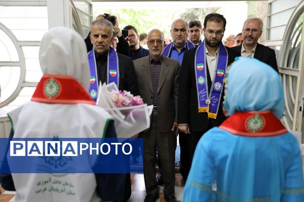جشن سپاس معلم و سالروز تاسیس سازمان دانش‌آموزی در آذربایجان غربی