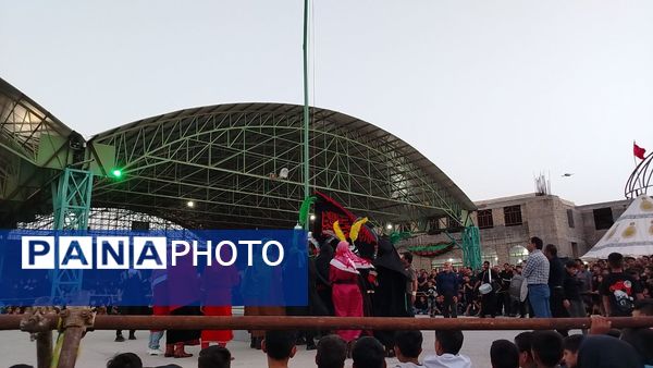 کاروانی که راهی سرزمین عشق شد