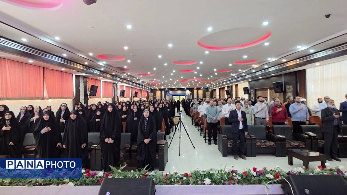 روز اول نخستین دوره هوش مصنوعی برای معلمان خراسان رضوی