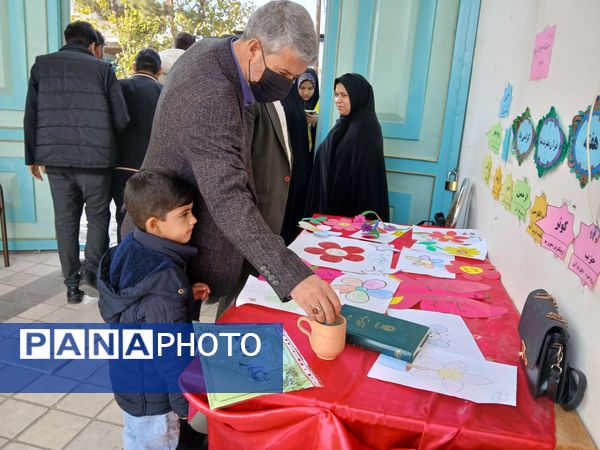 نمایشگاه قرآن ، عترت و نماز در مسجد جامع خلیل آباد 