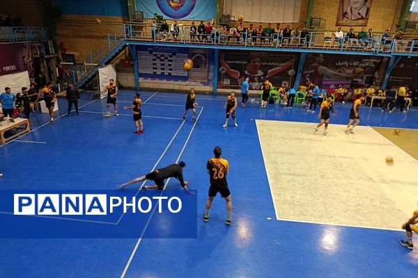 درخشش طلایی‌پوشان ورامین؛ مقاومت تهران مغلوب شد