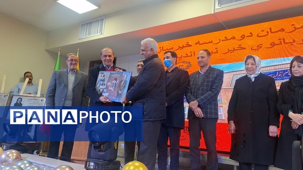 افتتاحیه همزمان 2 مدرسه خیرساز توسط 2 بانوی خیر نیک‌اندیش در ناحیه۴ اصفهان
