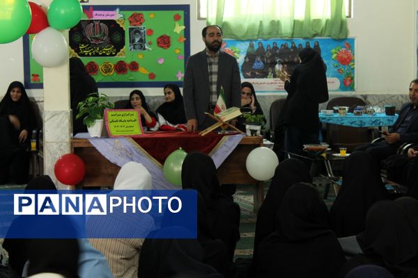 تابستانی متفاوت در دبیرستان دخترانه توحید یک؛آغاز فعالیت های مهارت محور پایگاه تابستانی