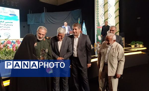تجدید عهد با آرمان‌های شهدا