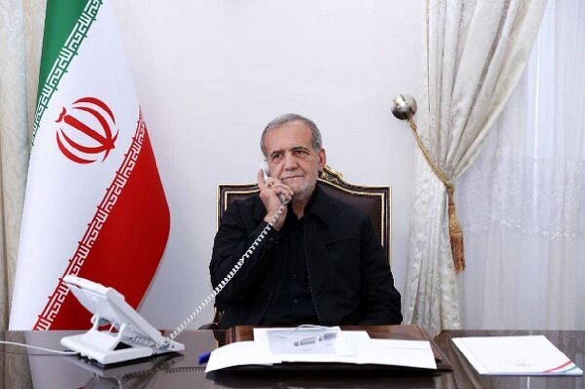 بر تقویت روابط با همسایگان در سیاست خارجی جمهوری اسلامی ایران تاکید کرد