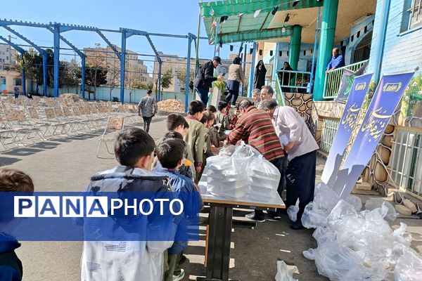 عطر عزای فاطمی در دبستان دکتر اکبری باقرشهر 