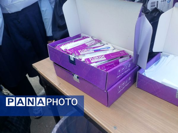 وارنیش فلوراید برای دانش آموزان دبستان ناهید نخودی 