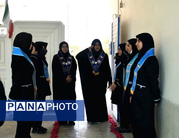 یادواره «لاله‌های روشن» در جم؛ بزرگداشت دانش‌آموز شهید حسین صافی در ریحانه‌النبی