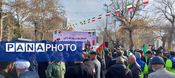 اجتماع نه دی در قزوین