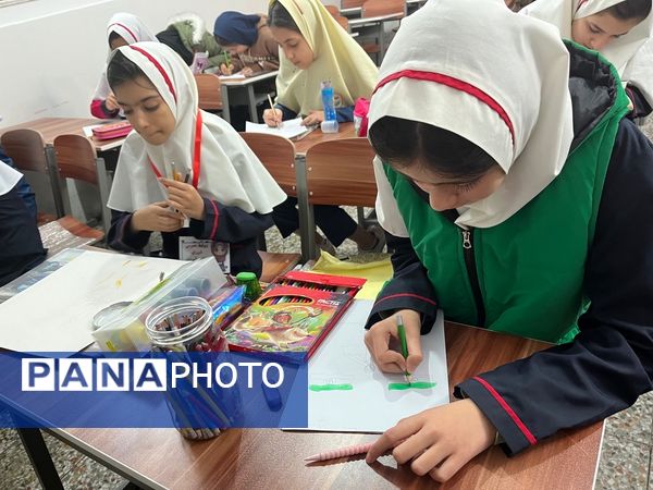 برگزاری مسابقه طرح فرهنگی و هنری در دبستان بعثت ۲