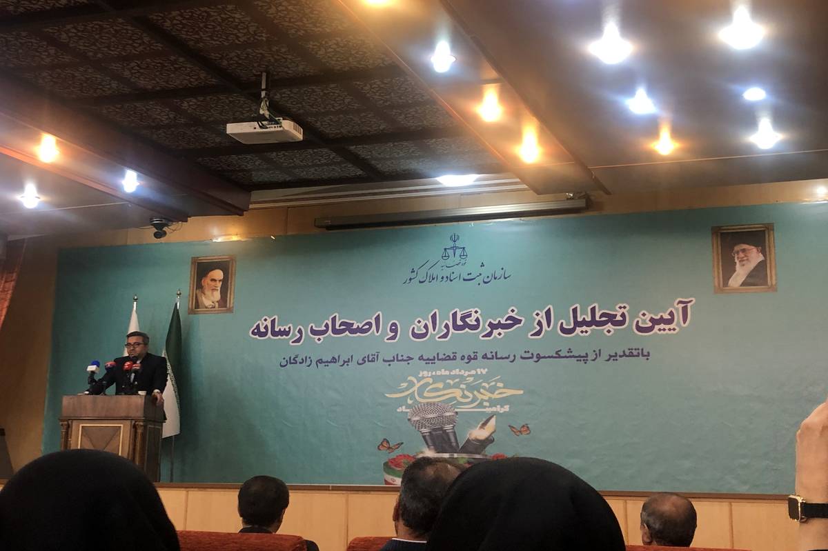 سختی شغل خبرنگاران در جامعه عینی و‌ ملموس است