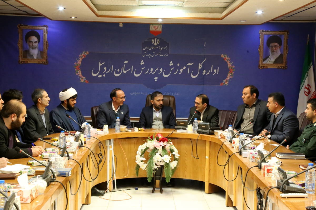 آموزش و پرورش از ظرفیت تشکل‌هایی مانند اتحادیه انجمن‌های اسلامی دانش‌آموزان استقبال می‌کند