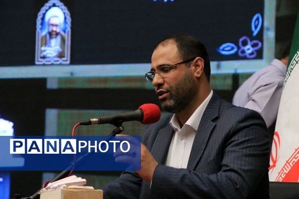 مراسم معلم سرآمد ۱۴۰۳ شهرستان‌های استان تهران و گرامیداشت مقام معلم در ایوان ری