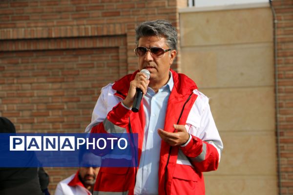 مانور آمادگی برای مقابله با بحران در آموزشگاه دخترانه راز