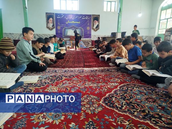 سی و دومین دوره مسابقات سراسری قرآن و عترت بسیج در حوزه مقاومت بسیج امام رضا (ع) شهر نسر 