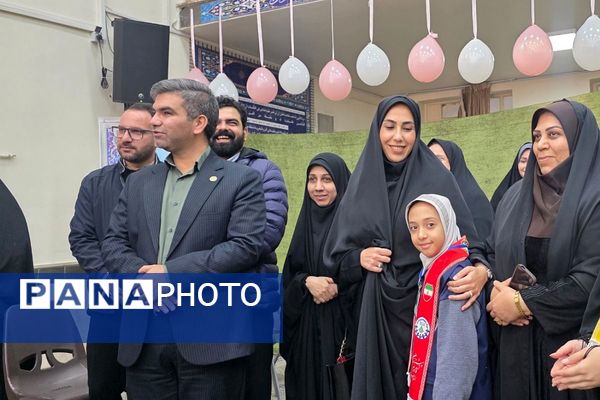 اختتامیه اعتکاف دانش‌آموزی رباط‌کریم با حضور مسئولان