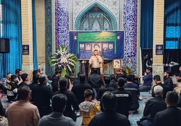 رئیس جمهور خستگی‌ناپذیر ایران با اخلاصش محبوب دل‌ها شده بود