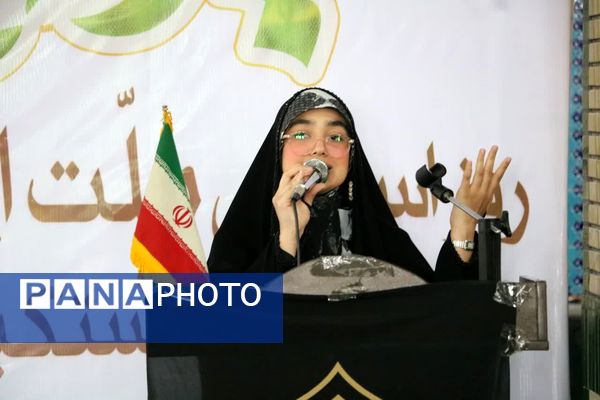 دانش‌آموزان بندرخمیر پیشگام در تجدید میثاق با آرمان‌های استکبارستیزی