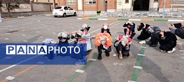 زنگ بیست‌وهفتمین مانور سراسری زلزله و ایمنی به صدا در آمد