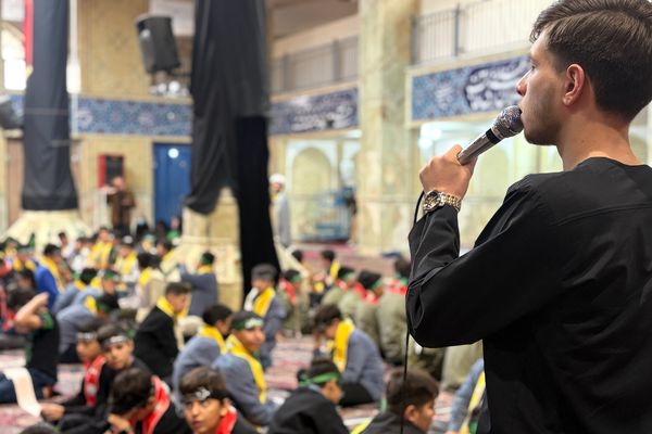 مراسم عزاداری نوگلان فاطمی با حضور طلایه‌داران علم 