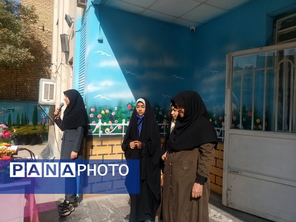 مراسم ولادت حضرت زینب و روز پرستار در دبیرستان میرزا جعفر سروقد 