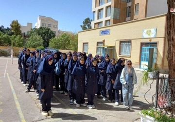 برگزاری جشن جوانه ها در مدرسه  ۱۵ خرداد شاهرود