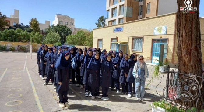 برگزاری جشن جوانه‌ها در مدرسه  ۱۵ خرداد شاهرود