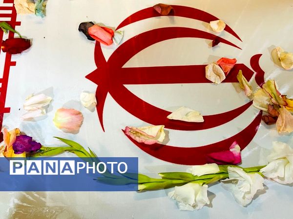 عشق و شور مردم میناب در تشیع پیکر شهدای گمنام