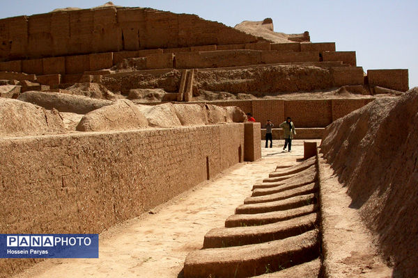 زیگورات چغازنبیل