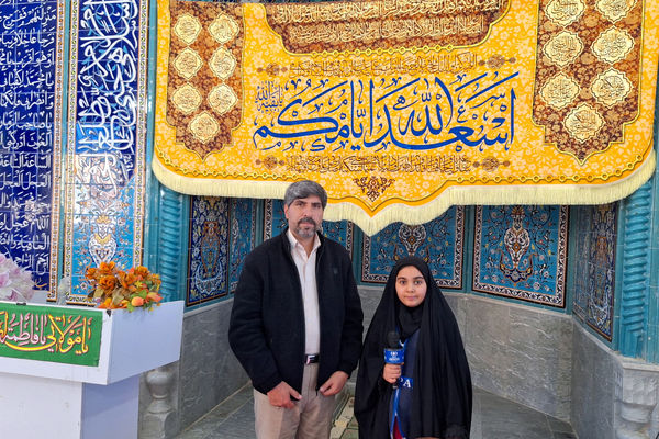 حضور  مدیر آموزش وپرورش و مسئولین شهرستان آباده در جمع دانش آموزان معتکف شهر ایزدخواست