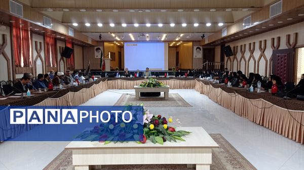 هم‌اندیشی مربیان و معاونین پرورشی در خلیل آباد