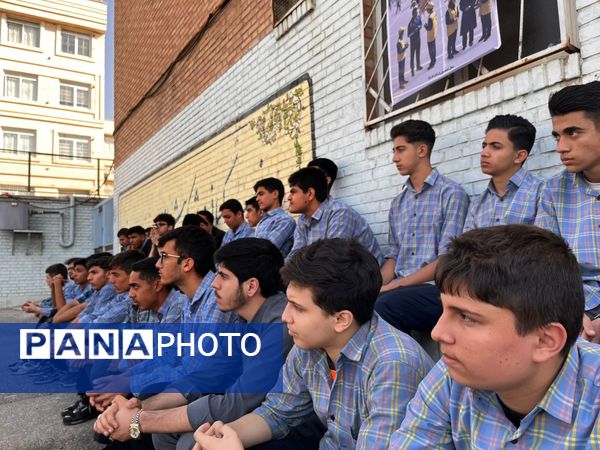 برگزاری انتخابات انجمنهای ورزشی با حضور مسئولان آموزش و پرورش منطقه۱۵