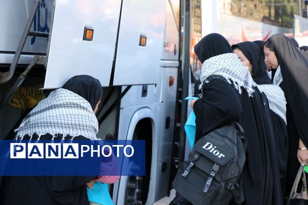 اعزام کاروان راهیان نور دانش‌آموزان سملقان به مناطق عملیاتی جنوب