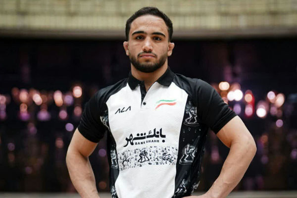 درخشش محمدرضا شاکری در انتخابی تیم ملی امید کشتی آزاد