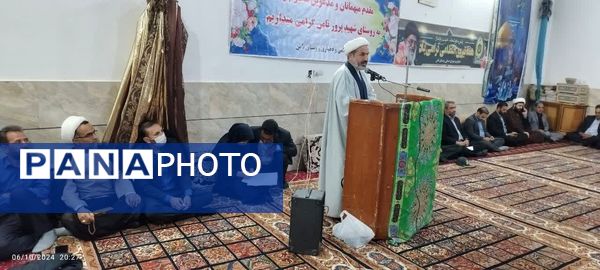 اولین نشست فعالان قرآنی، فرهنگی و هنری در روستای نامن شهرستان داورزن 