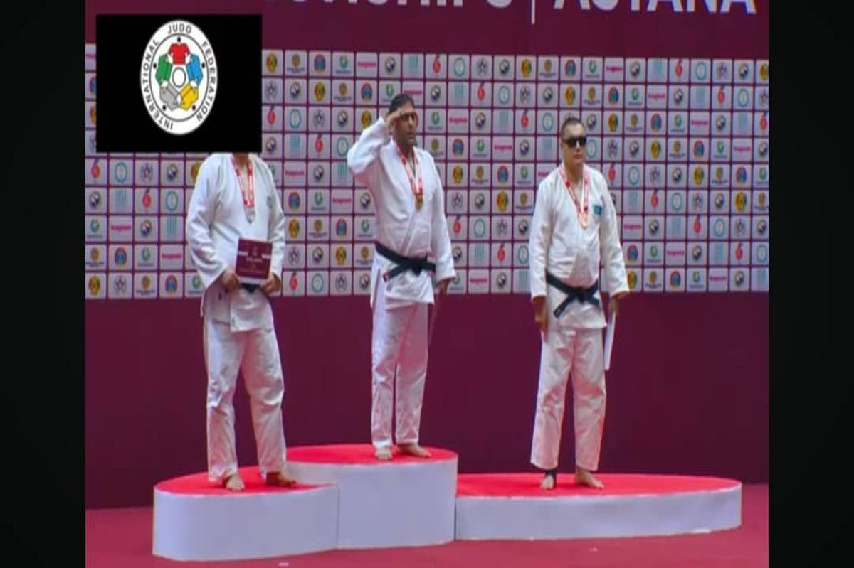 افتخارآفرینی علی نوایی در فینال جودو؛ پرچم ایران بر بام قهرمانی