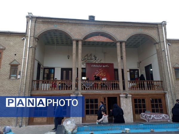 جشنواره غذاهای سنتی مشهد در فرهنگسرای بهشت « خانه ملک »