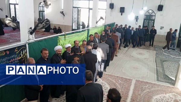 مراسم یادبود 2 فرهنگی فقید کوهنانی در مصلای مسجدالنبی