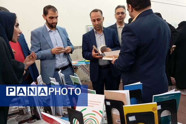 آموزش و پرورش ورامین در هفته پژوهش به استقبال نخبگان رفت